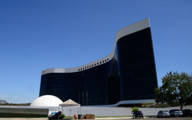 TSE cria conselho para combater fake news e uso de IA nas elei&ccedil;&otilde;es