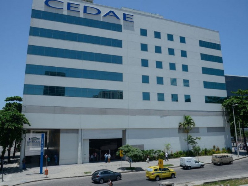 Coluna Magnavita | Cedae nega convite para escrit&oacute;rios ligados a ministros