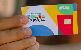 Caixa inicia pagamento de abril do Bolsa Fam&iacute;lia