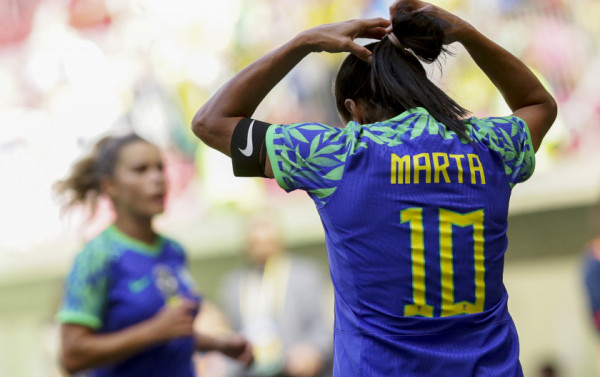 Itamaraty e Minist&eacute;rio do Esporte reeditam parceria para promover Copa do Mundo feminina no Brasil