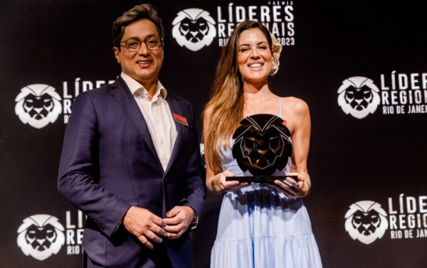 Macaque in the trees