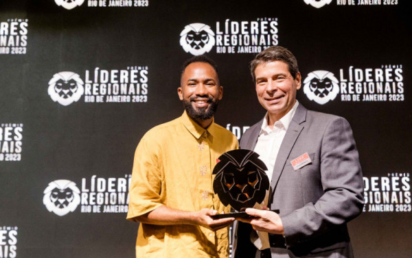 Macaque in the trees