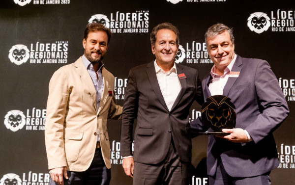 Macaque in the trees