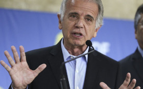 Jos&eacute; M&uacute;cio: "N&atilde;o temos como nos preparar para a guerra mundial"