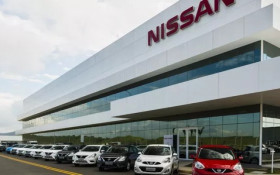 Nissan chega a 800 mil ve&iacute;culos produzidos em Resende