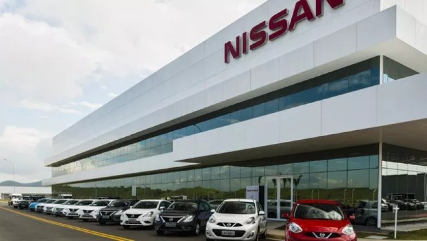 Nissan chega a 800 mil ve&iacute;culos produzidos em Resende