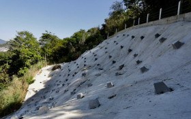 Prefeitura entrega obra de contenção em Jacarepaguá