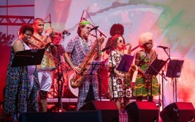 ROTEIRO MUSICAL: Abayomi recebe Ney Matogrosso