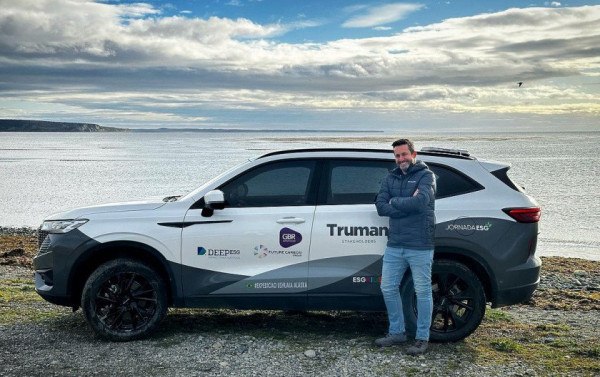 Macaque in the trees