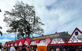 Petrópolis recebe título de 'Berço Imperial da Cerveja'