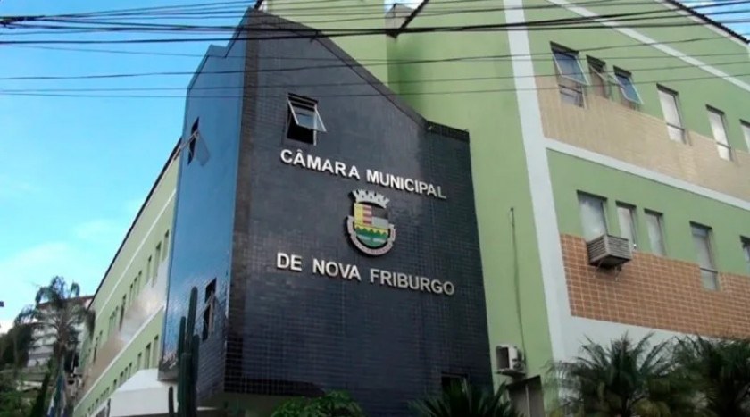 Johnny Maycon veta aux&iacute;lio‑alimenta&ccedil;&atilde;o para vereadores