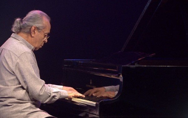 ROTEIRO MUSICAL: Gilson Peranzzetta, 80