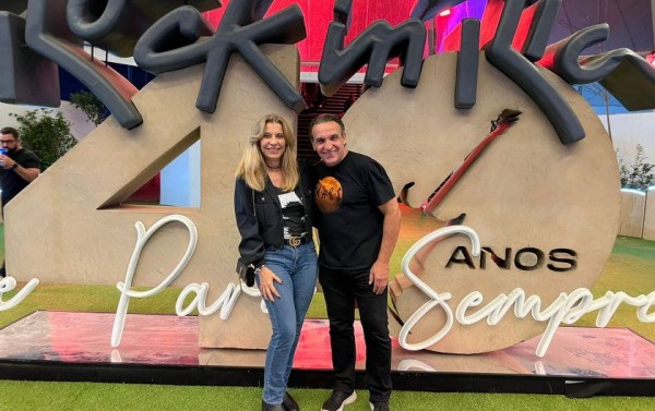 Macaque in the trees