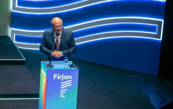 Macaque in the trees