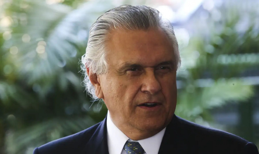 Caiado inicia campanha com missa e carreata no Entorno do DF