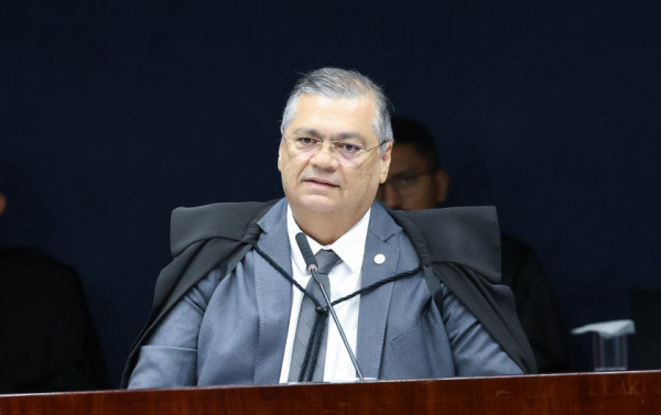 Dino manda PF investigar atua&ccedil;&atilde;o da CVM no caso Master