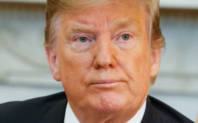 Trump cita negocia&ccedil;&atilde;o e suspende ataques a instala&ccedil;&otilde;es de energia do Ir&atilde; por 5 dias