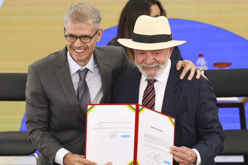 Coluna Magnavita | Quem est&aacute; afundando a campanha de reelei&ccedil;&atilde;o de Lula?