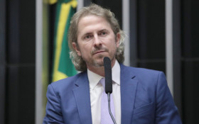Zeca Dirceu: deputados est&atilde;o mudando voto na 6x1 devido &agrave; press&atilde;o popular
