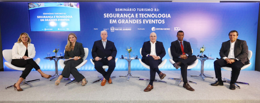 Macaque in the trees