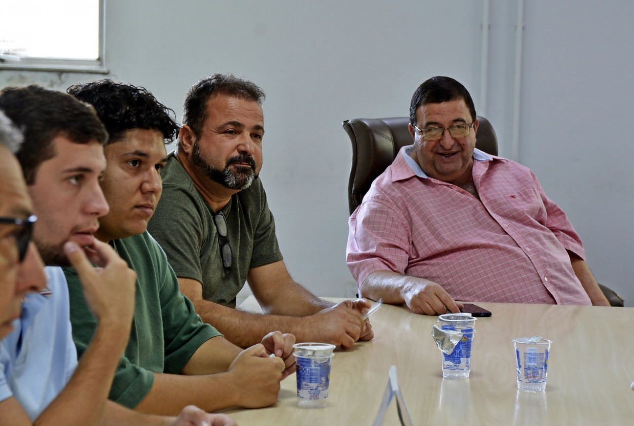 Munir Neto organiza Encontro de Mulheres para prestar contas