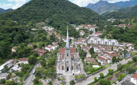 Edital suspenso vai atrasar regulariza&ccedil;&atilde;o fundi&aacute;ria