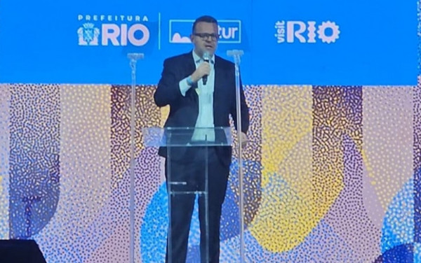 Macaque in the trees