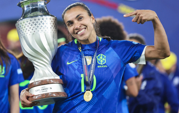 CCXP26 se curva &agrave; majestade de Marta