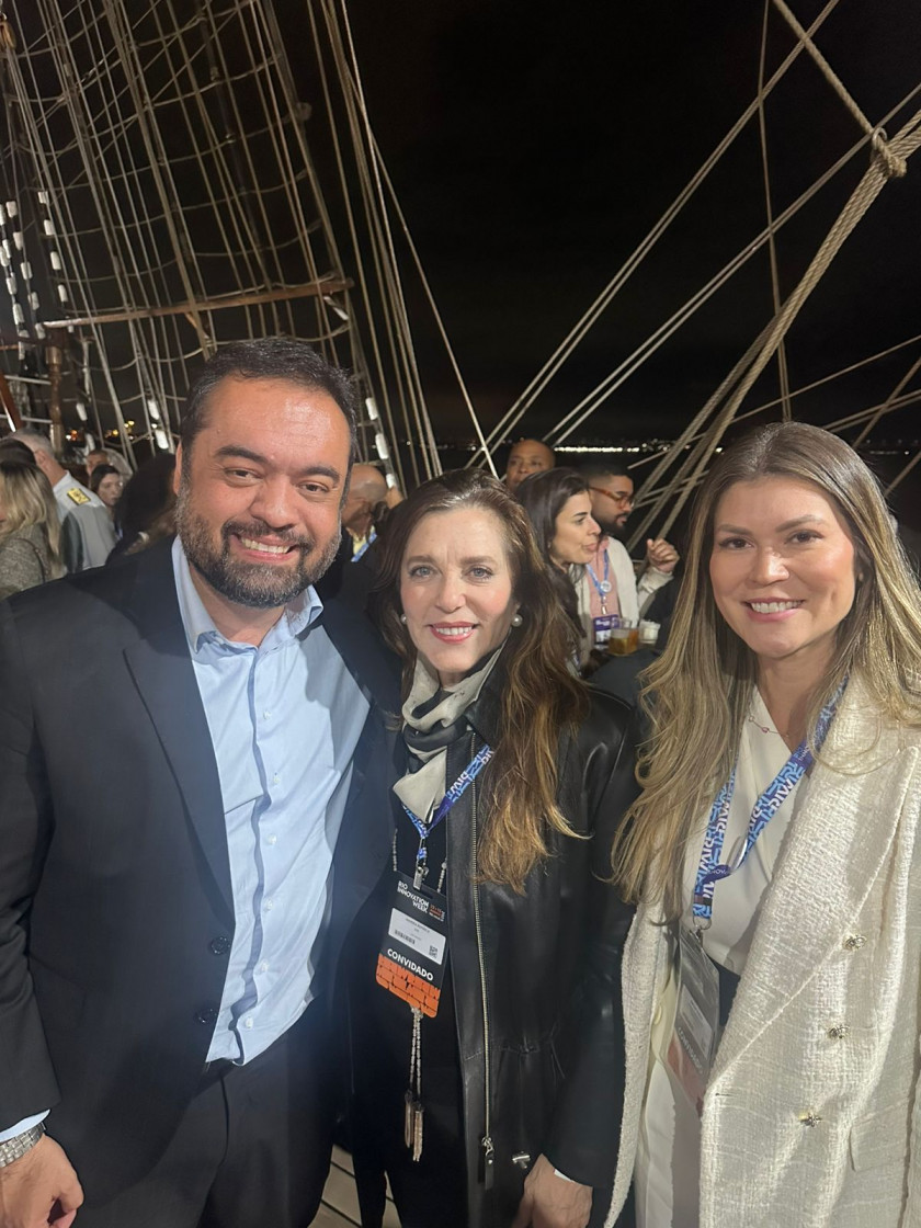 Macaque in the trees