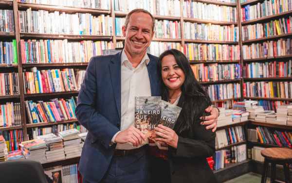 Macaque in the trees