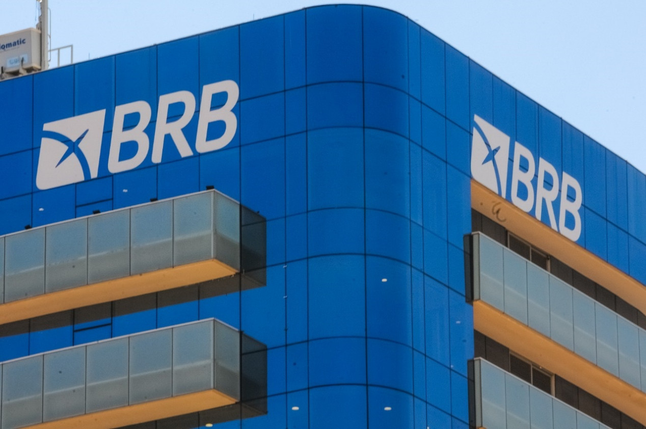 Pol&iacute;cia Civil prende sete pessoas por fraude em descontos no BRB