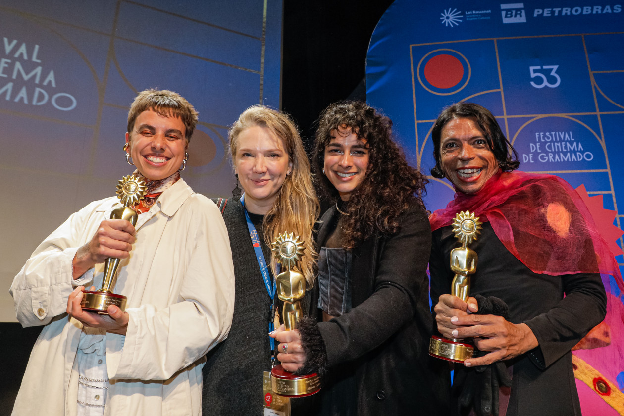 Macaque in the trees