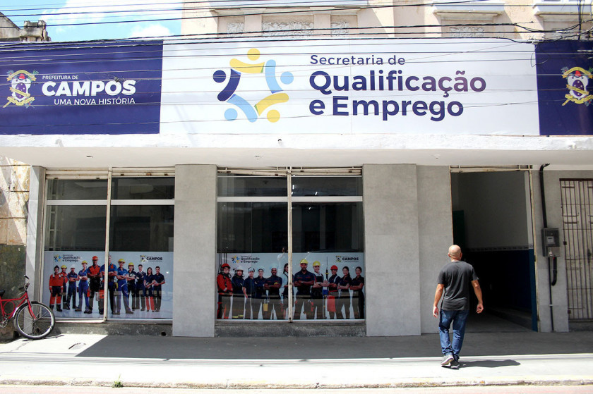 Campos oferta 235 vagas de emprego nesta semana