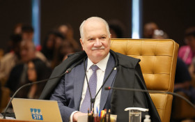 Fachin avalia assumir casos do Banco Master e fraudes no INSS