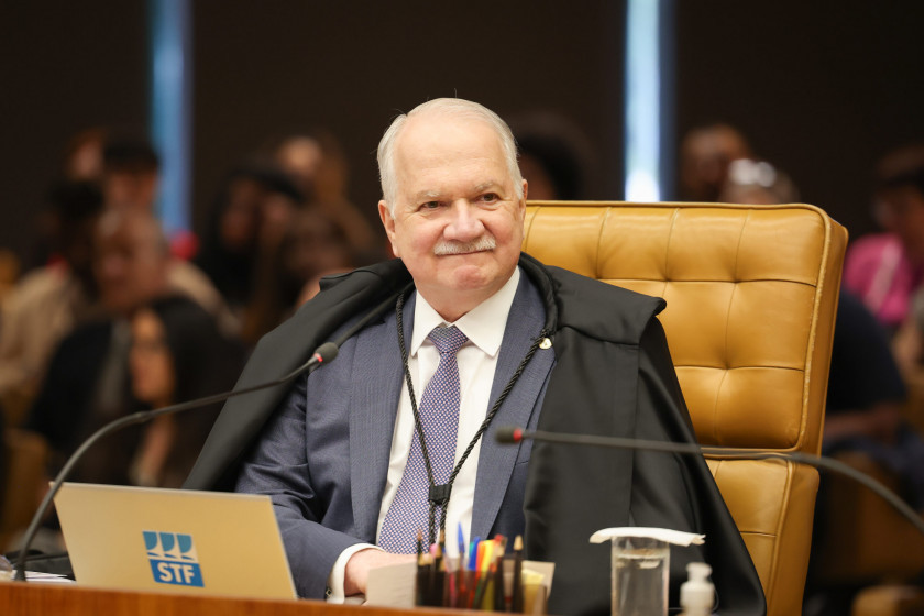 Fachin avalia assumir casos do Banco Master e fraudes no INSS