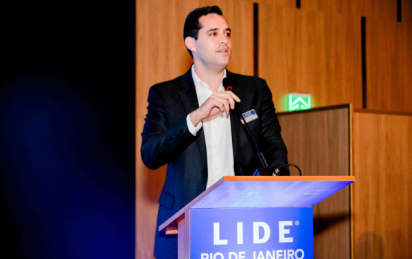 Macaque in the trees