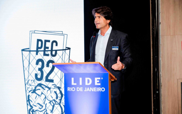 Macaque in the trees