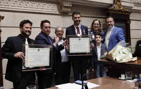 Macaque in the trees