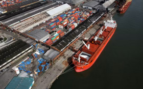 Recorde hist&oacute;rico nos portos brasileiros