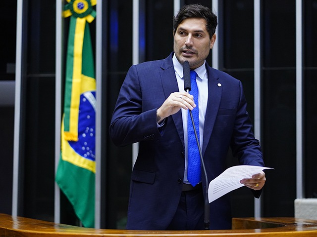 Coluna Magnavita | Ac&oacute;rd&atilde;o para aliviar tens&atilde;o de Fl&aacute;vio e Moraes envolveu deputado fluminense