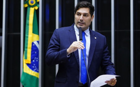 Coluna Magnavita | Ac&oacute;rd&atilde;o para aliviar tens&atilde;o de Fl&aacute;vio e Moraes envolveu deputado fluminense