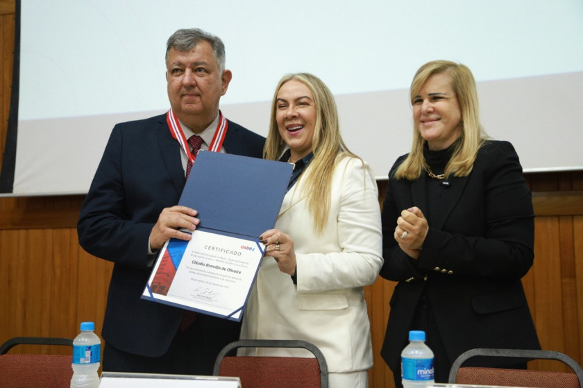 Macaque in the trees