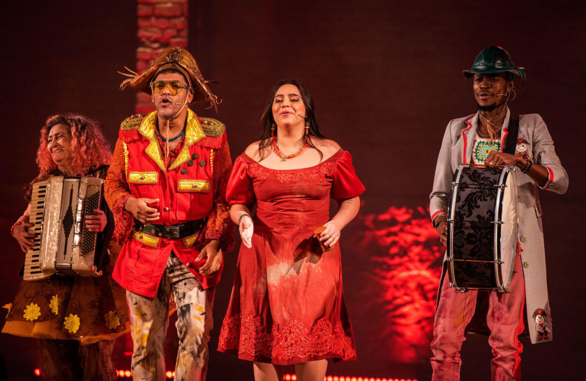 Macaque in the trees