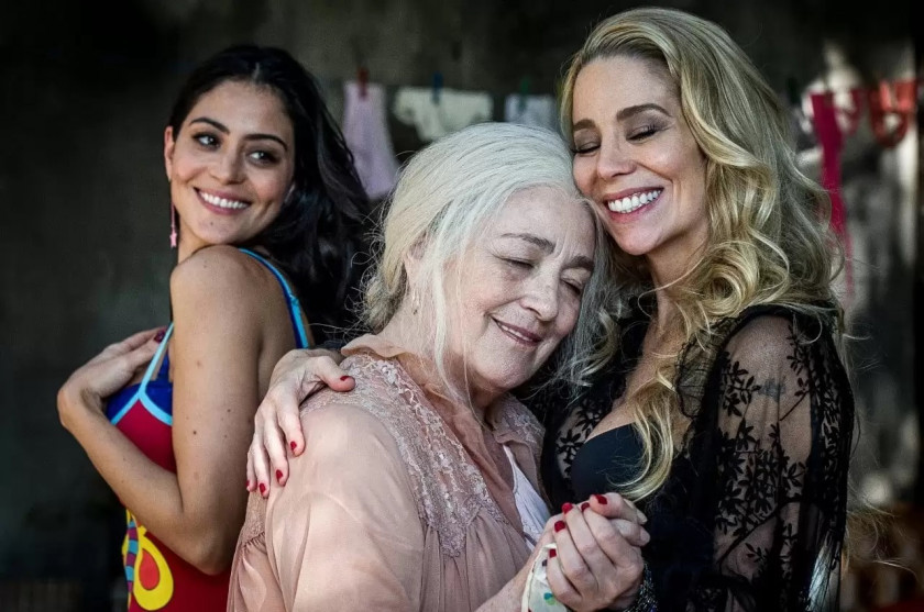 Macaque in the trees