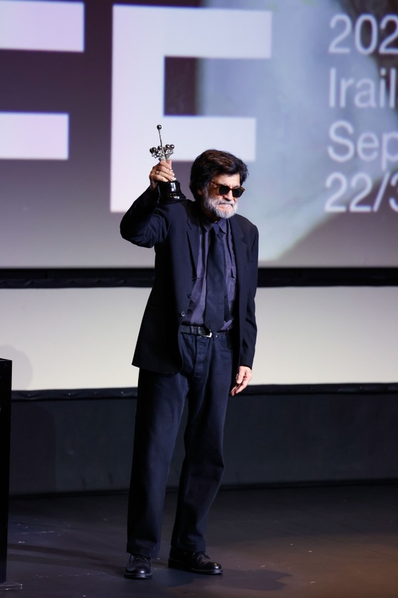 Macaque in the trees