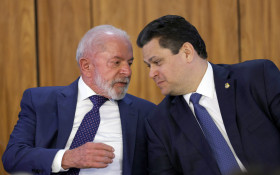 Tensão entre Senado e Planalto diminui com gesto de Alcolumbre