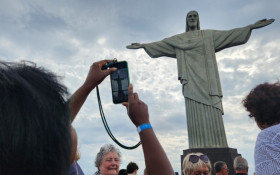 Quilombolas sobem o Corcovado e vêem Cristo Redentor de perto
