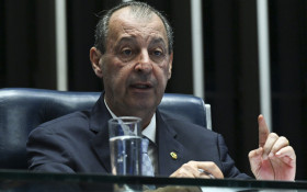 Após Senado, PEC do marco temporal vai 
à Câmara