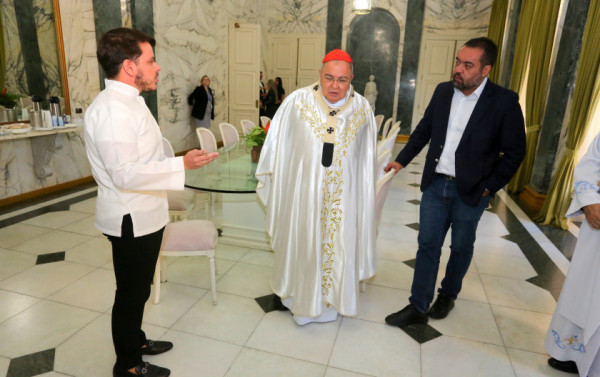 Macaque in the trees