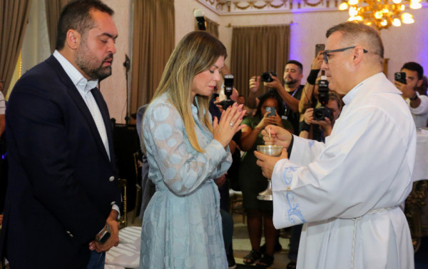 Macaque in the trees